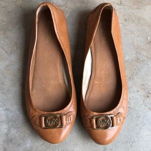 Michael Kors women’s leather flats